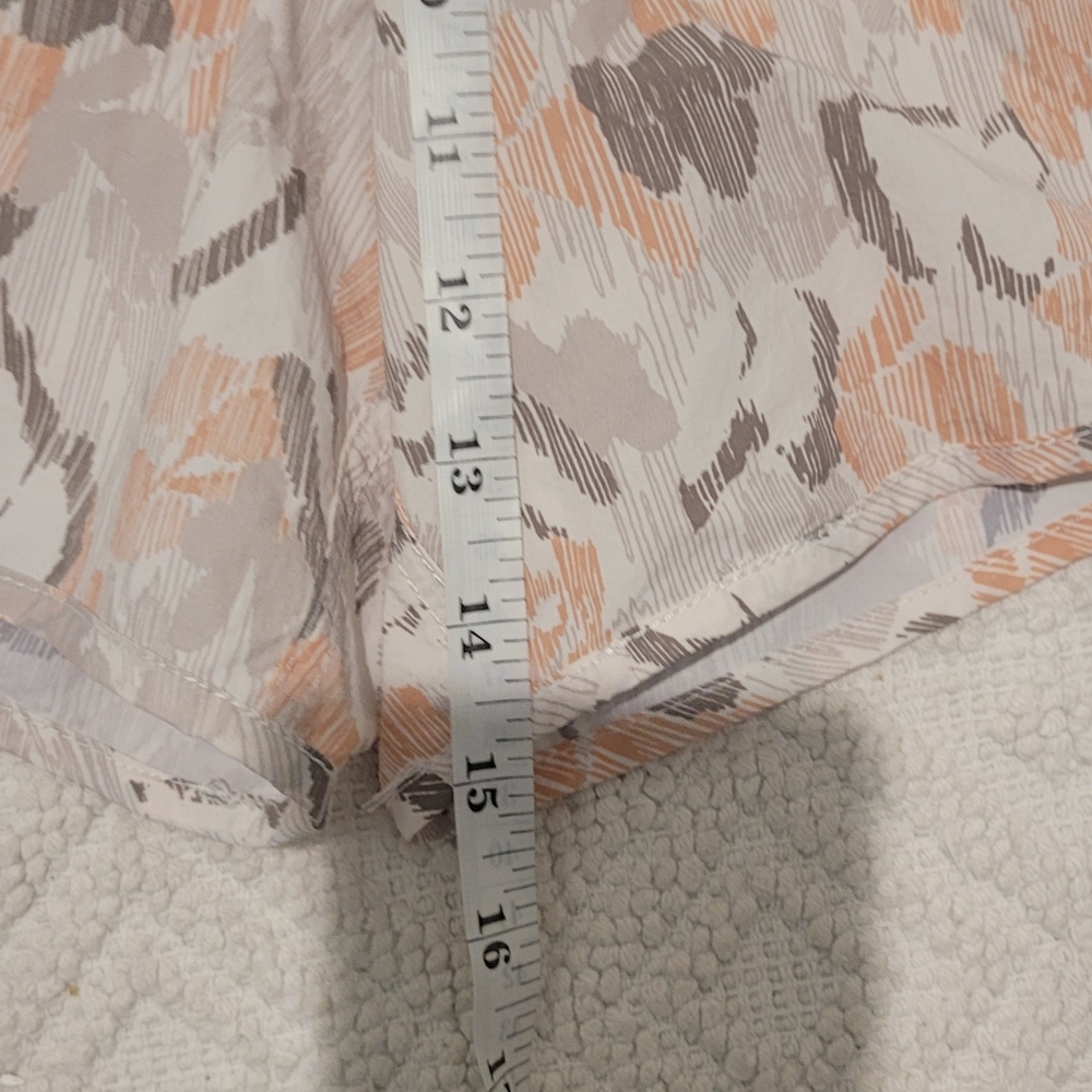 Free People Movement In The Wild Printed Shorts Ivory Combo - Picture 10 of 15
